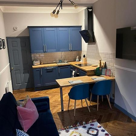 Stunning 1 Bed Apt In West End グラスゴー エクステリア 写真